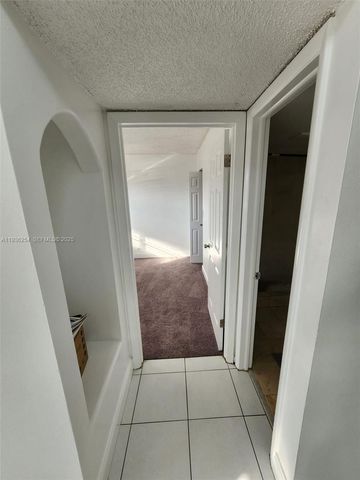 609 S State Road 7 2C, Margate, FL 33068