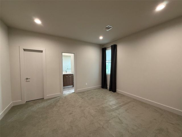 6820 Rocinante Lane, Houston, TX 77092