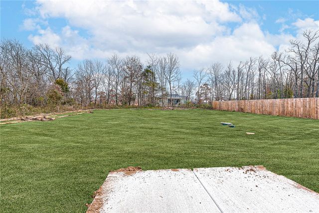 12 Dirleton Drive, Bella Vista, AR 72715