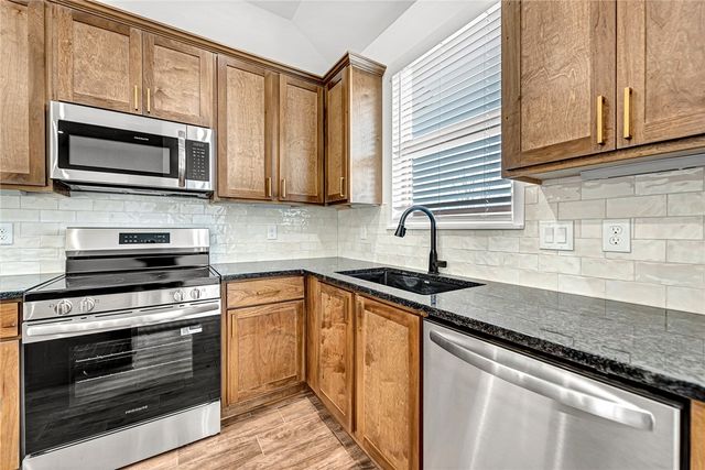 12 Dirleton Drive, Bella Vista, AR 72715