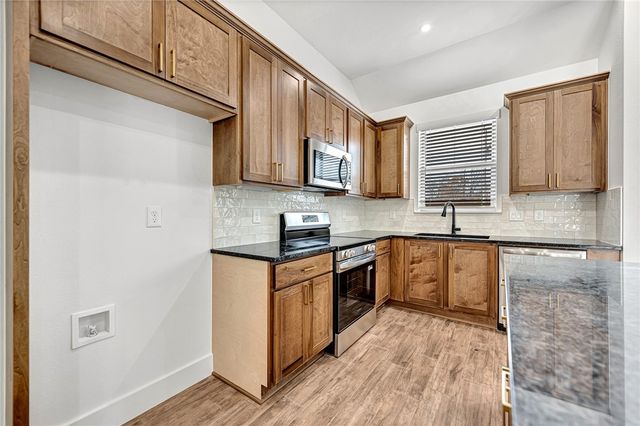 12 Dirleton Drive, Bella Vista, AR 72715