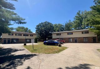 390/400 N Beadle Drive, Carbondale, IL 62901