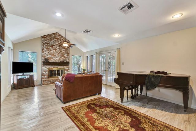 6714 Winkleman Road, Houston, TX 77083