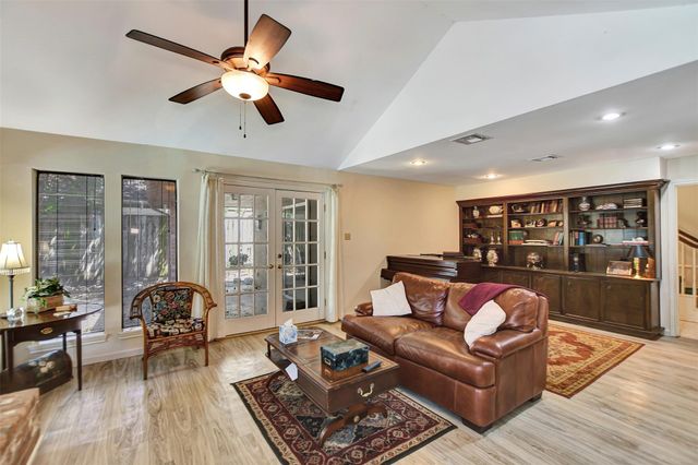 6714 Winkleman Road, Houston, TX 77083