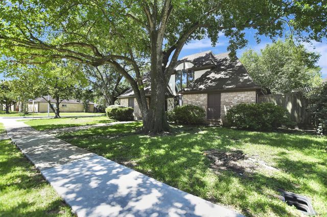 6714 Winkleman Road, Houston, TX 77083