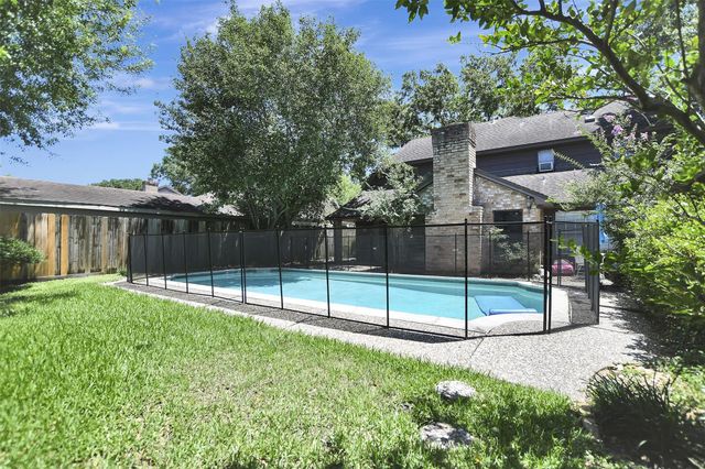 6714 Winkleman Road, Houston, TX 77083