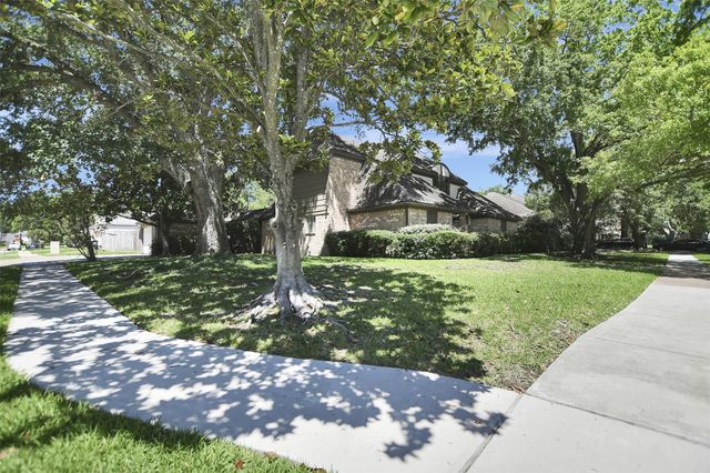 6714 Winkleman Road, Houston, TX 77083