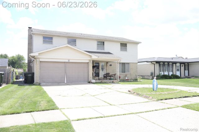 39552 Forbes Drive, Sterling Heights, MI 48310