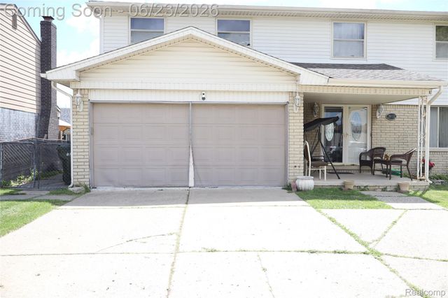 39552 Forbes Drive, Sterling Heights, MI 48310