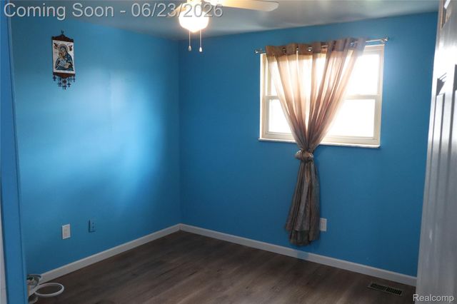 39552 Forbes Drive, Sterling Heights, MI 48310
