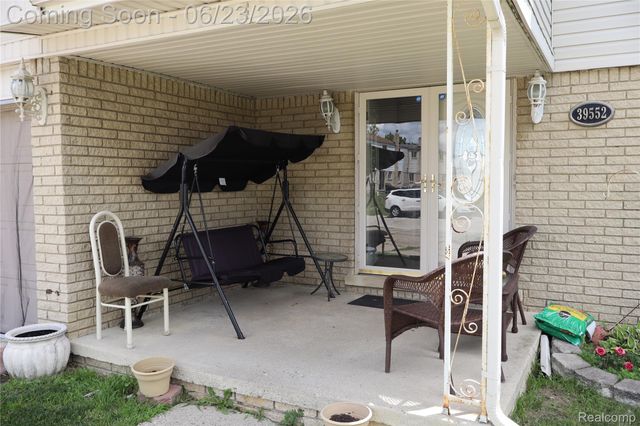 39552 Forbes Drive, Sterling Heights, MI 48310