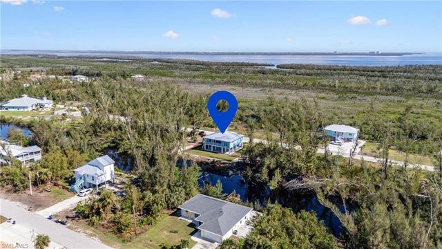 3811 Crestwell CT, St. James City, FL 33956