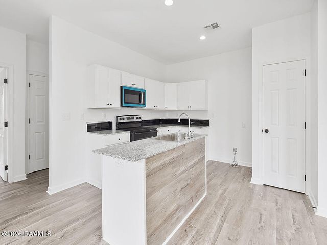 218 Harrell Drive, Lafayette, LA 70503