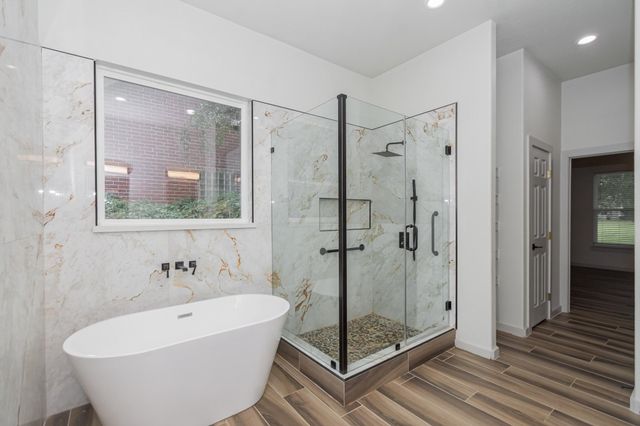 2190 Riverside Drive, West Columbia, TX 77486