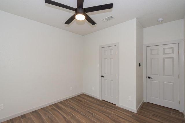 2190 Riverside Drive, West Columbia, TX 77486