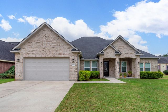 2190 Riverside Drive, West Columbia, TX 77486