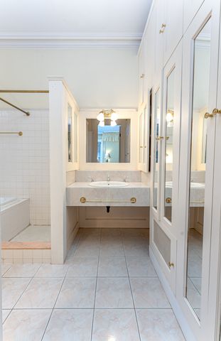 614 Chapel Street, New Haven, CT 06511