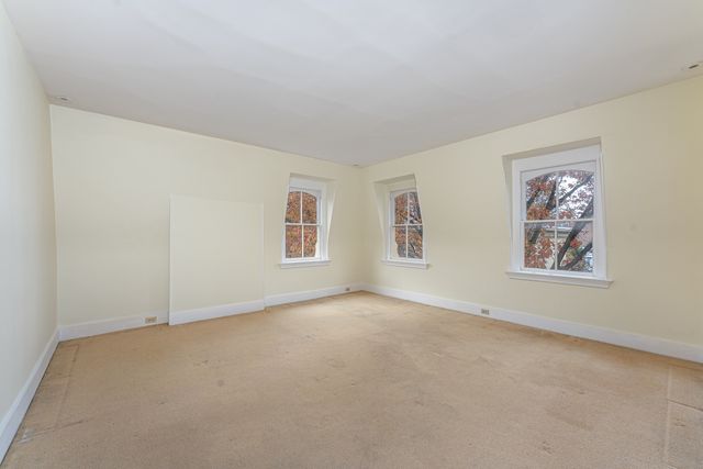 614 Chapel Street, New Haven, CT 06511