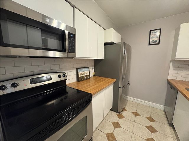 310 CHEROKEE COURT D, Altamonte Springs, FL 32701