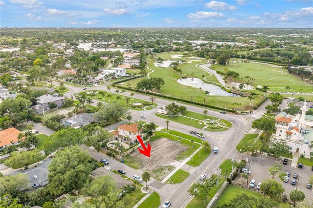 515 SNELL ISLE BOULEVARD NE, St Petersburg, FL 33704