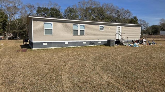 8791 Two Mile Road, Irvington, AL 36544