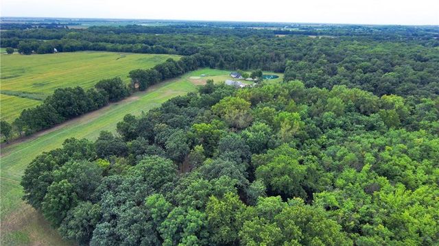 28605 E 239th Street, Harrisonville, MO 64701