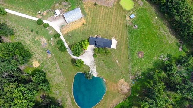 28605 E 239th Street, Harrisonville, MO 64701