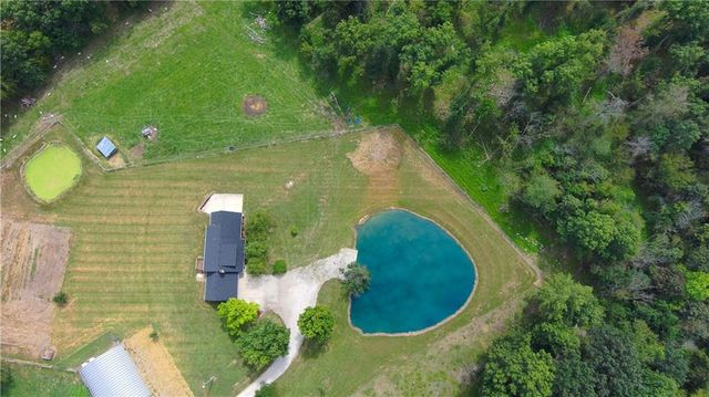 28605 E 239th Street, Harrisonville, MO 64701