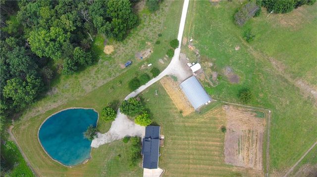 28605 E 239th Street, Harrisonville, MO 64701