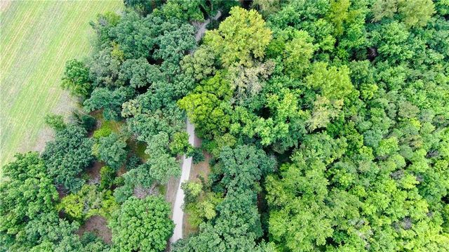 28605 E 239th Street, Harrisonville, MO 64701