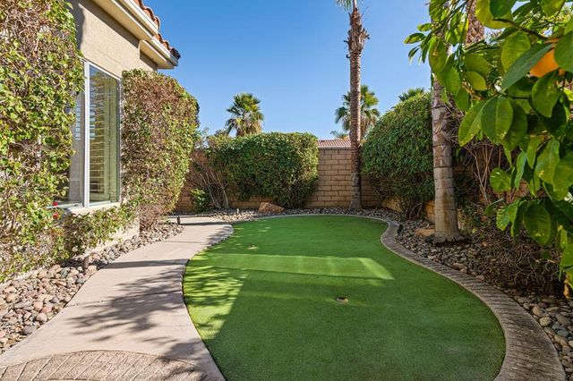 77 Clavel Court, Palm Desert, CA 92260