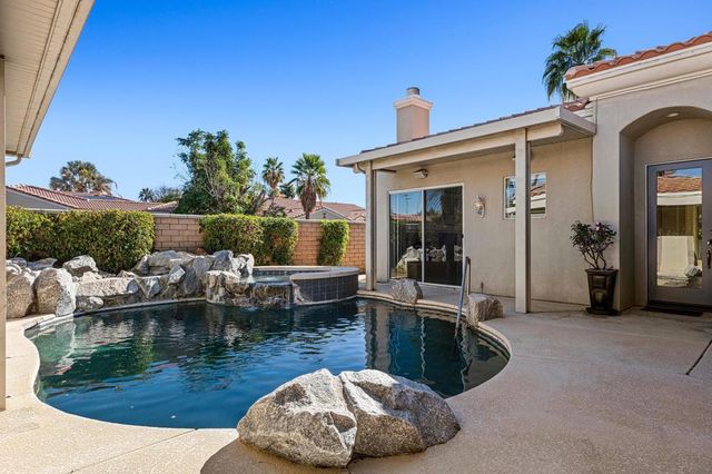 77 Clavel Court, Palm Desert, CA 92260