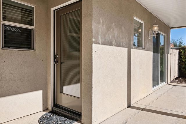 77 Clavel Court, Palm Desert, CA 92260