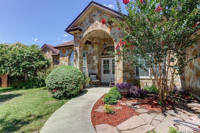 1057 LOMA VERDE DR, New Braunfels, TX 78130