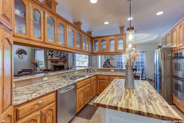 1057 LOMA VERDE DR, New Braunfels, TX 78130