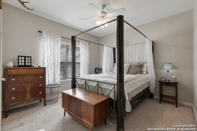 1057 LOMA VERDE DR, New Braunfels, TX 78130