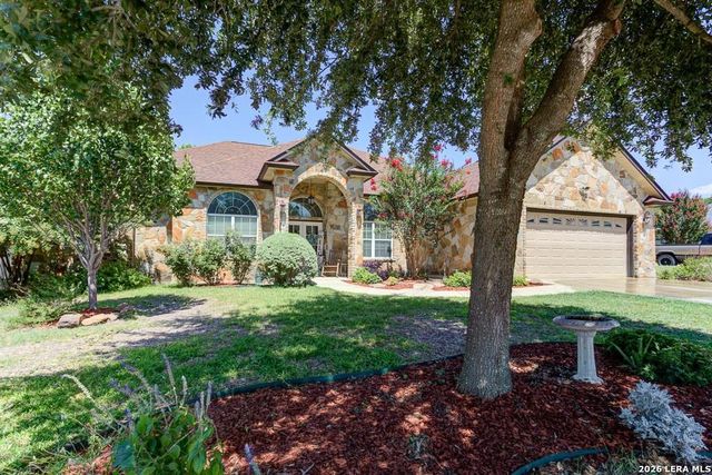 1057 LOMA VERDE DR, New Braunfels, TX 78130