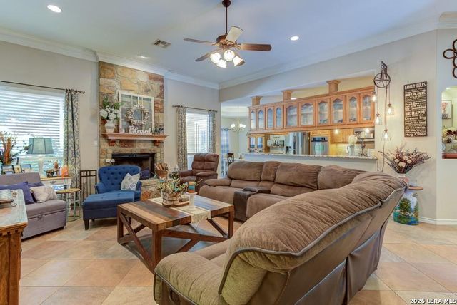 1057 LOMA VERDE DR, New Braunfels, TX 78130