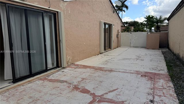 426 NW 134th Ct, Miami, FL 33182