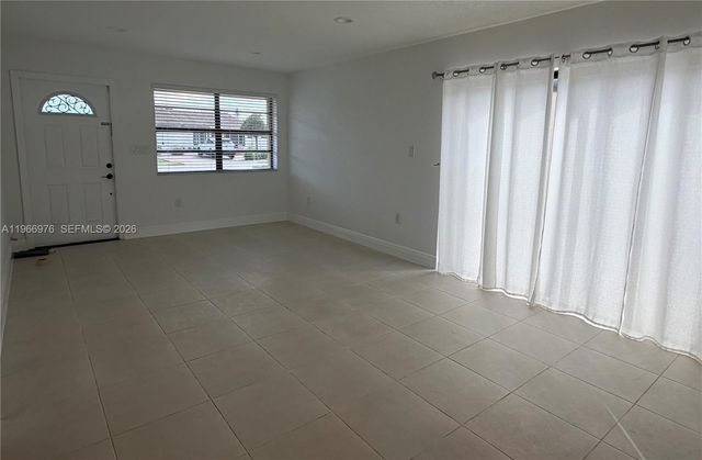 426 NW 134th Ct, Miami, FL 33182