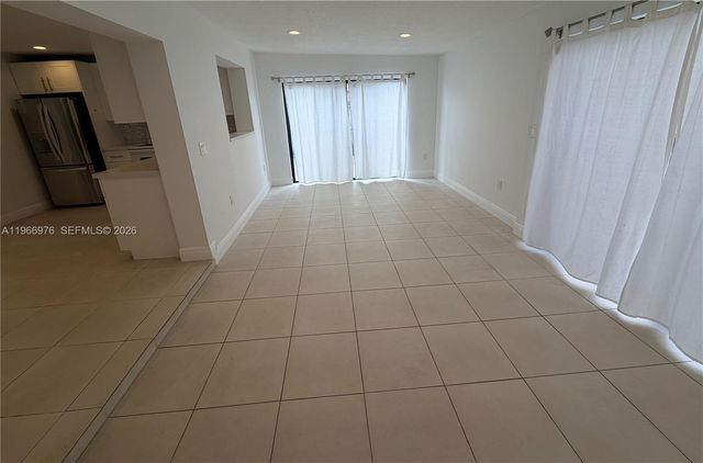 426 NW 134th Ct, Miami, FL 33182