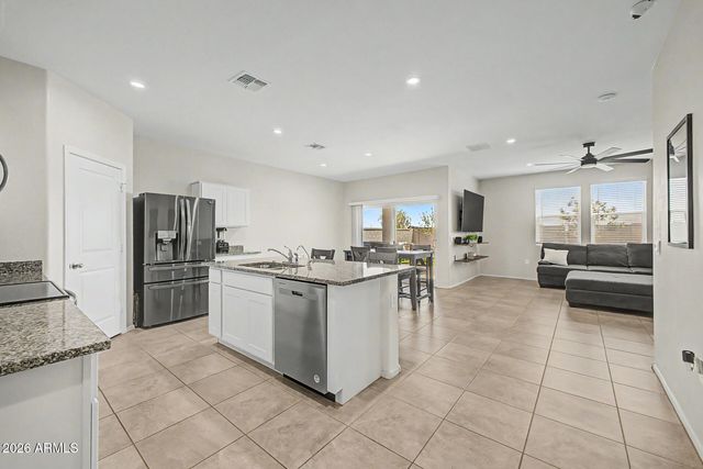 40 S CARLTON Avenue, Casa Grande, AZ 85122