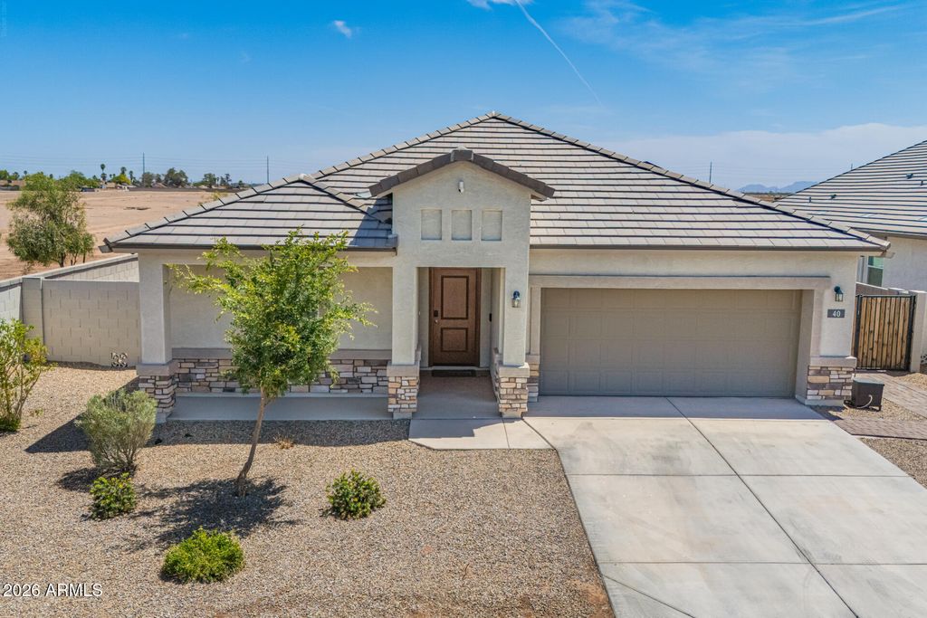 40 S CARLTON Avenue, Casa Grande, AZ 85122