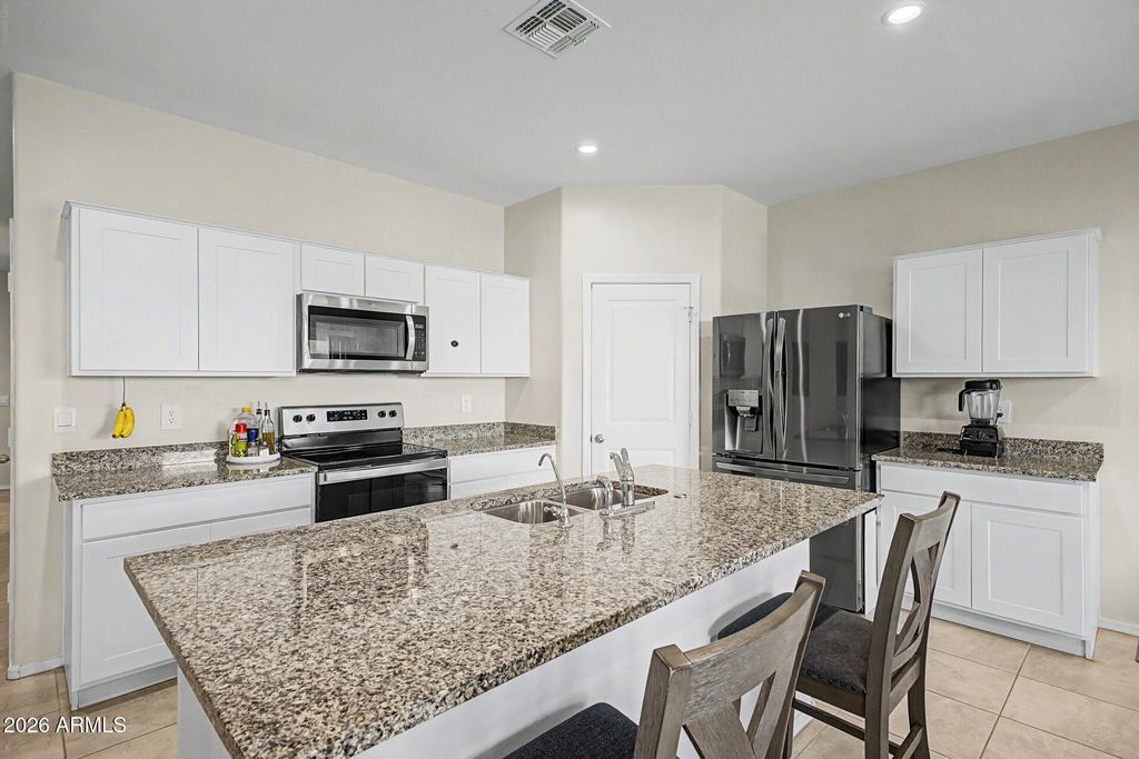 40 S CARLTON Avenue, Casa Grande, AZ 85122 — photo 5