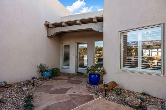 155 Camino Barranca, Placitas, NM 87043