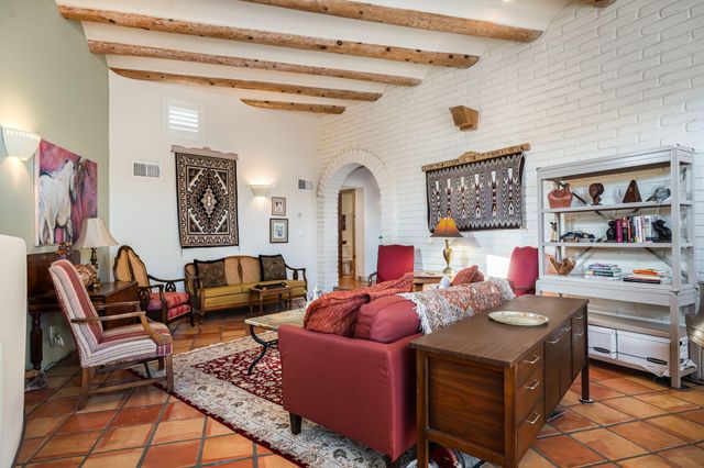 155 Camino Barranca, Placitas, NM 87043