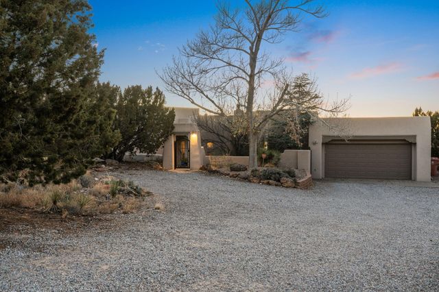 155 Camino Barranca, Placitas, NM 87043