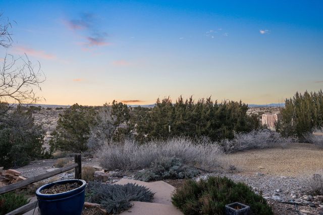 155 Camino Barranca, Placitas, NM 87043