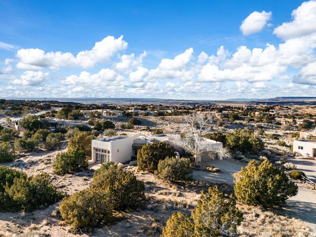 155 Camino Barranca, Placitas, NM 87043