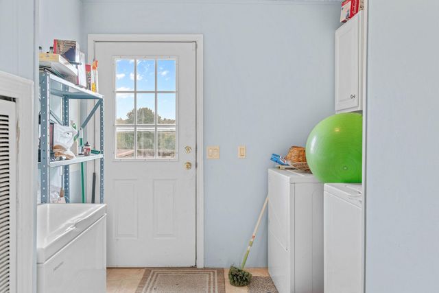 1605 N Main Street, Cassville, MO 65625